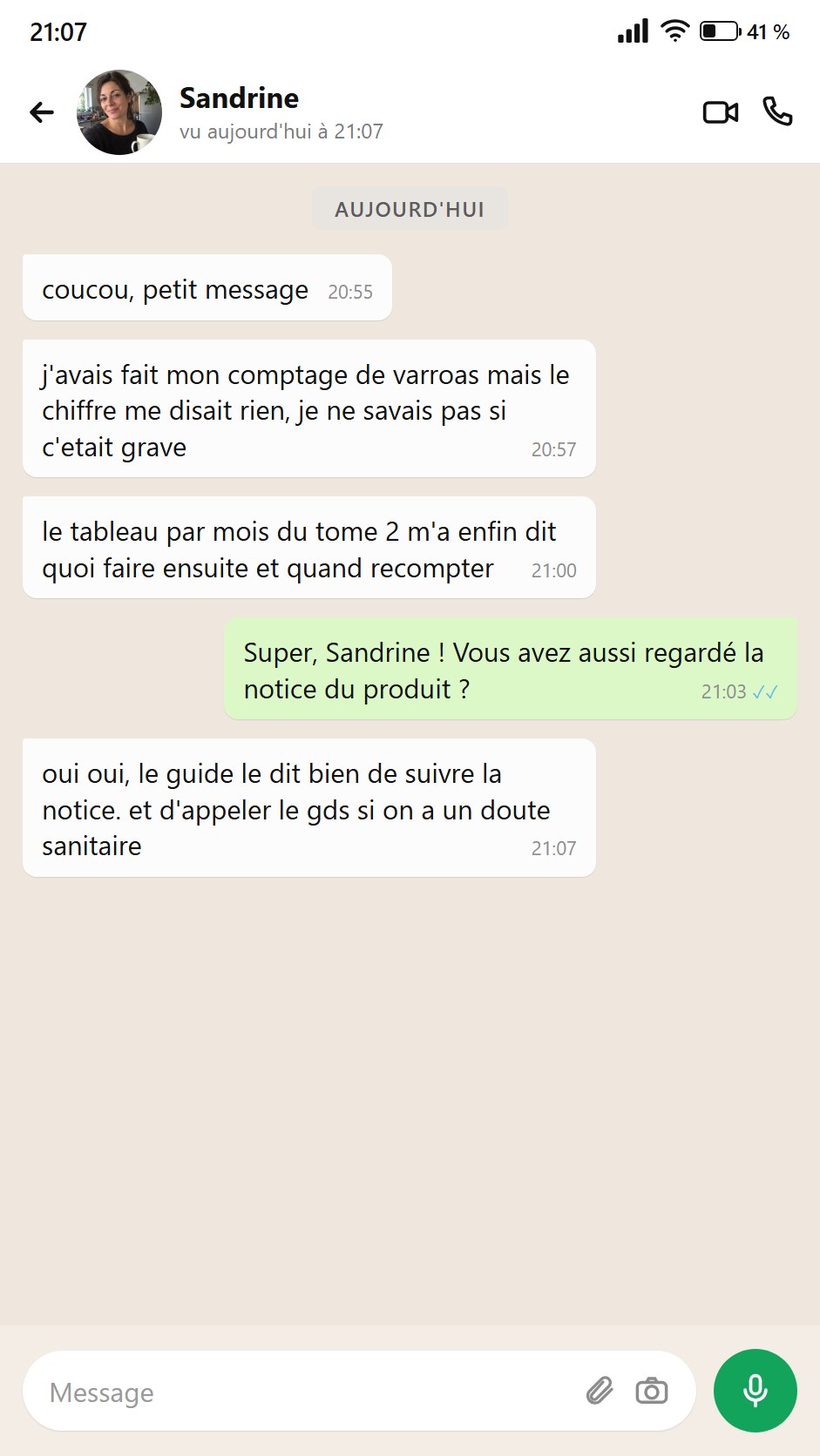 Un apiculteur écrit que le tableau de comptage de varroas lui a enfin donné une suite